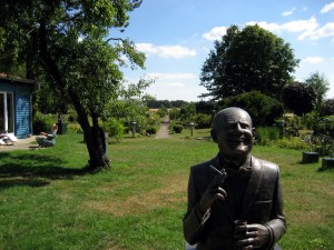 ein gläschen wein und eine zigarette