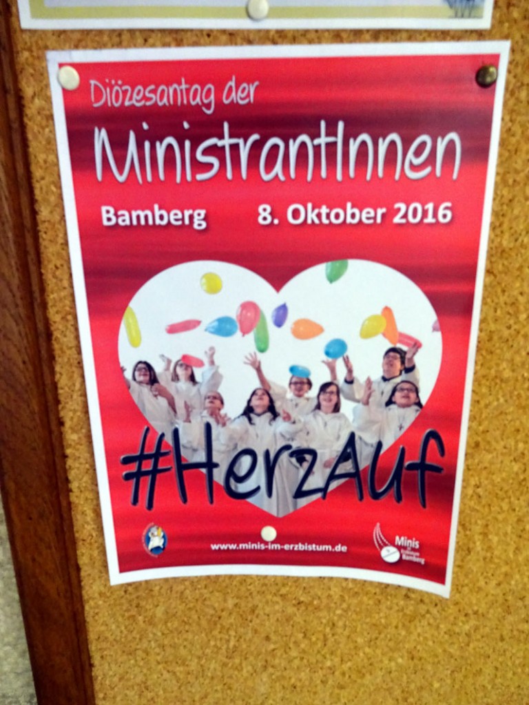 MinistrantInnen,BischöfInnen, PäbstInnen