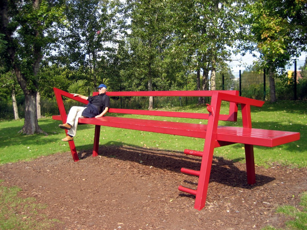 bank in den gärten der welt