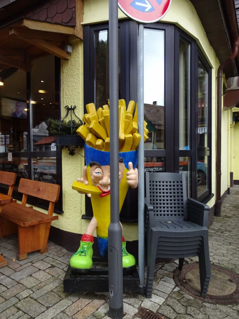 schwule tüte pommes mit joint