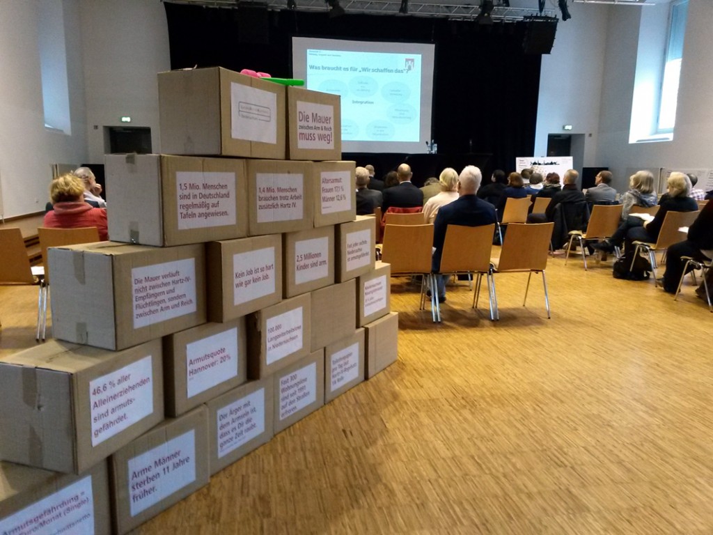 die mauer muss weg in lüneburg