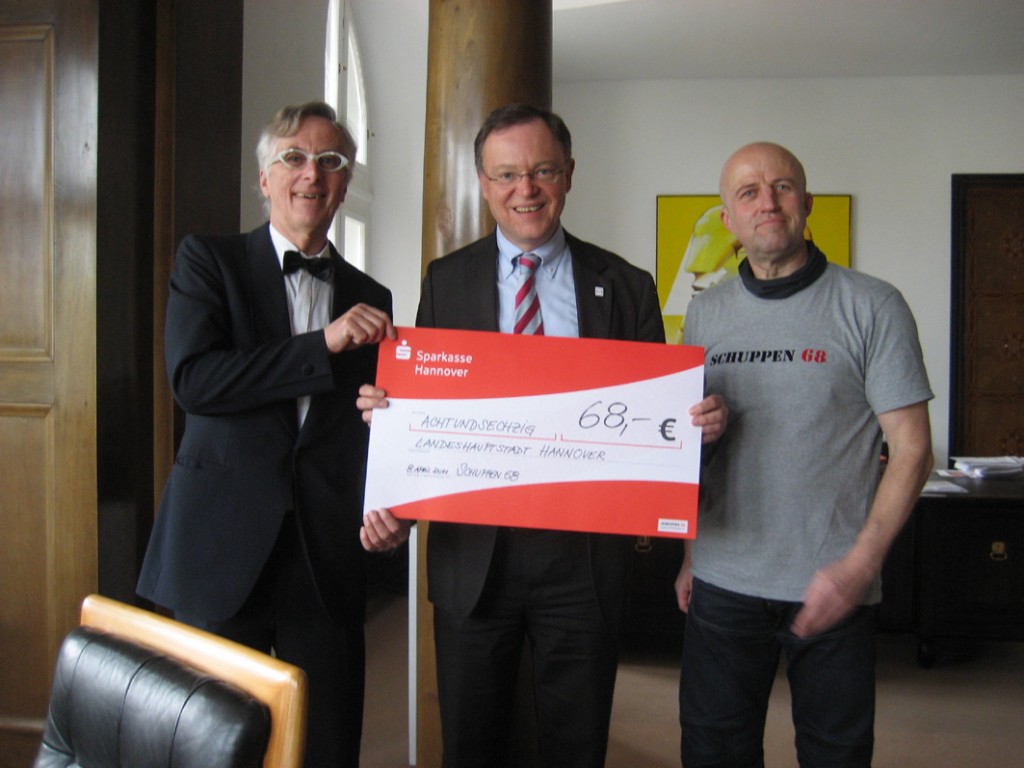 SCHUPPEN 68 Scheckübergabe an Stephan Weil